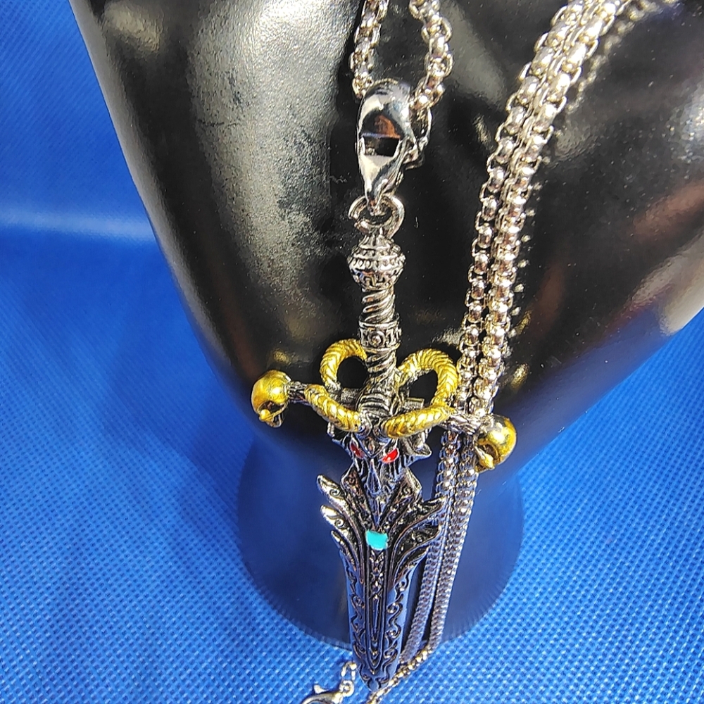 Domineering Angel Sword Necklace - Picture 6 of 7